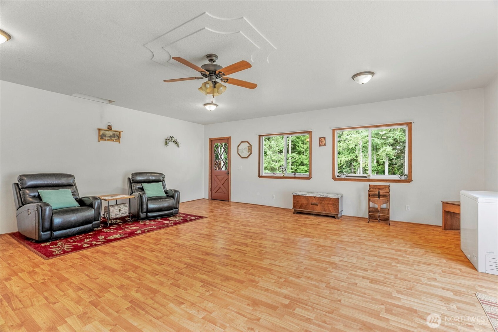 190 Martin Road Silverlake, WA 98645 - Photo 11 of 36