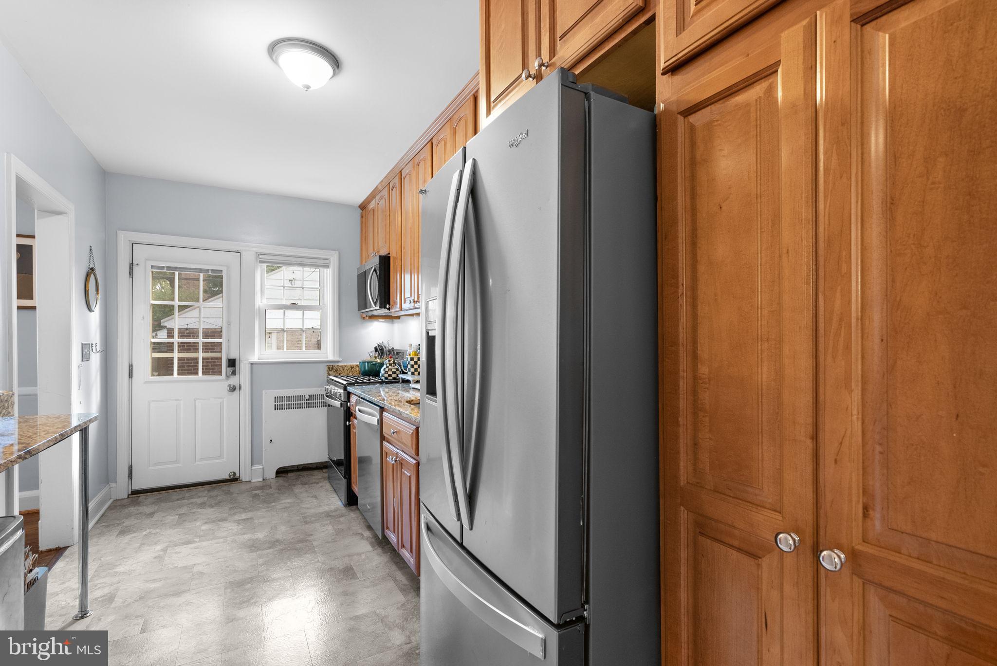 229 Murdock Road Baltimore, MD 21212 - Photo 17 of 39 Main level; kitchen w/ extra storage.