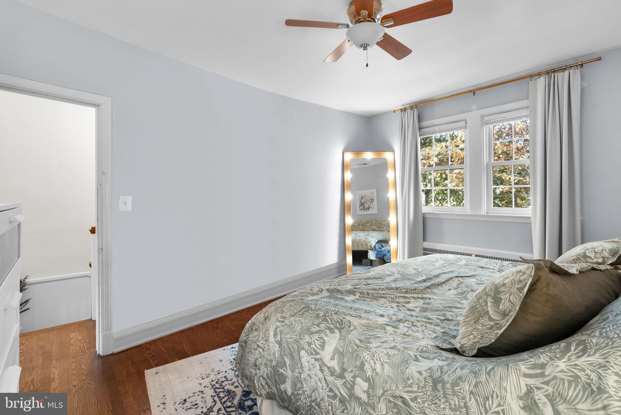 229 Murdock Road Baltimore, MD 21212 - Photo 25 of 39 Upper level; primary bedroom.