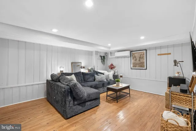 $439,000 | 229 Murdock Road, Baltimore, MD 21212