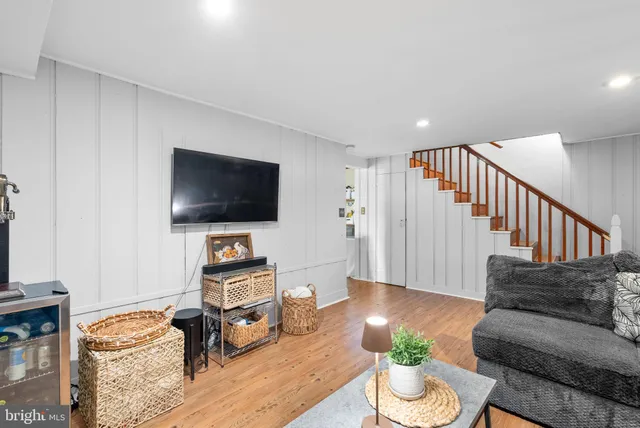 $439,000 | 229 Murdock Road, Baltimore, MD 21212