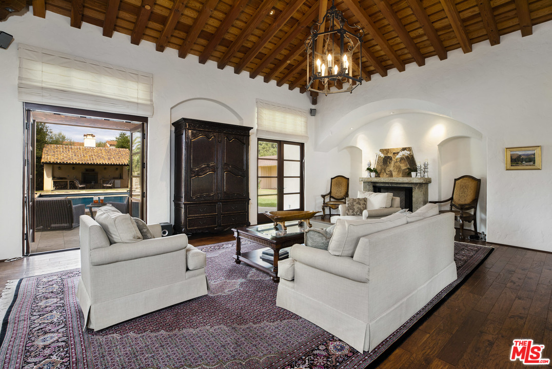 615 Hot Springs Road Montecito, CA 93108 - Photo 5 of 25