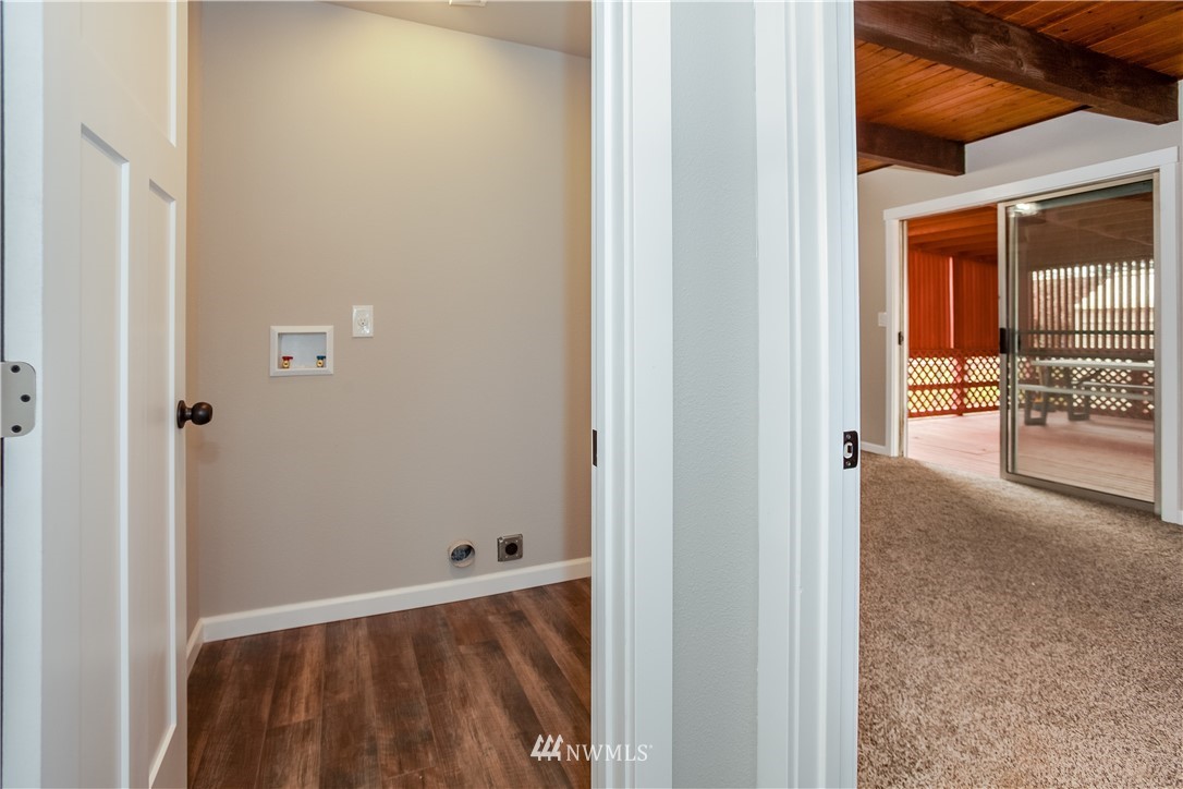 2925 Field Street Longview, WA 98632 - Photo 11 of 24 Gallery Image 11