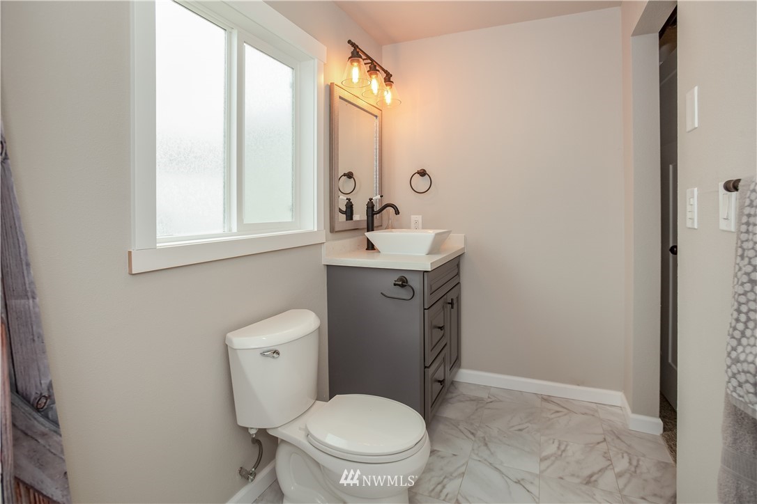 2925 Field Street Longview, WA 98632 - Photo 18 of 24 Gallery Image 18