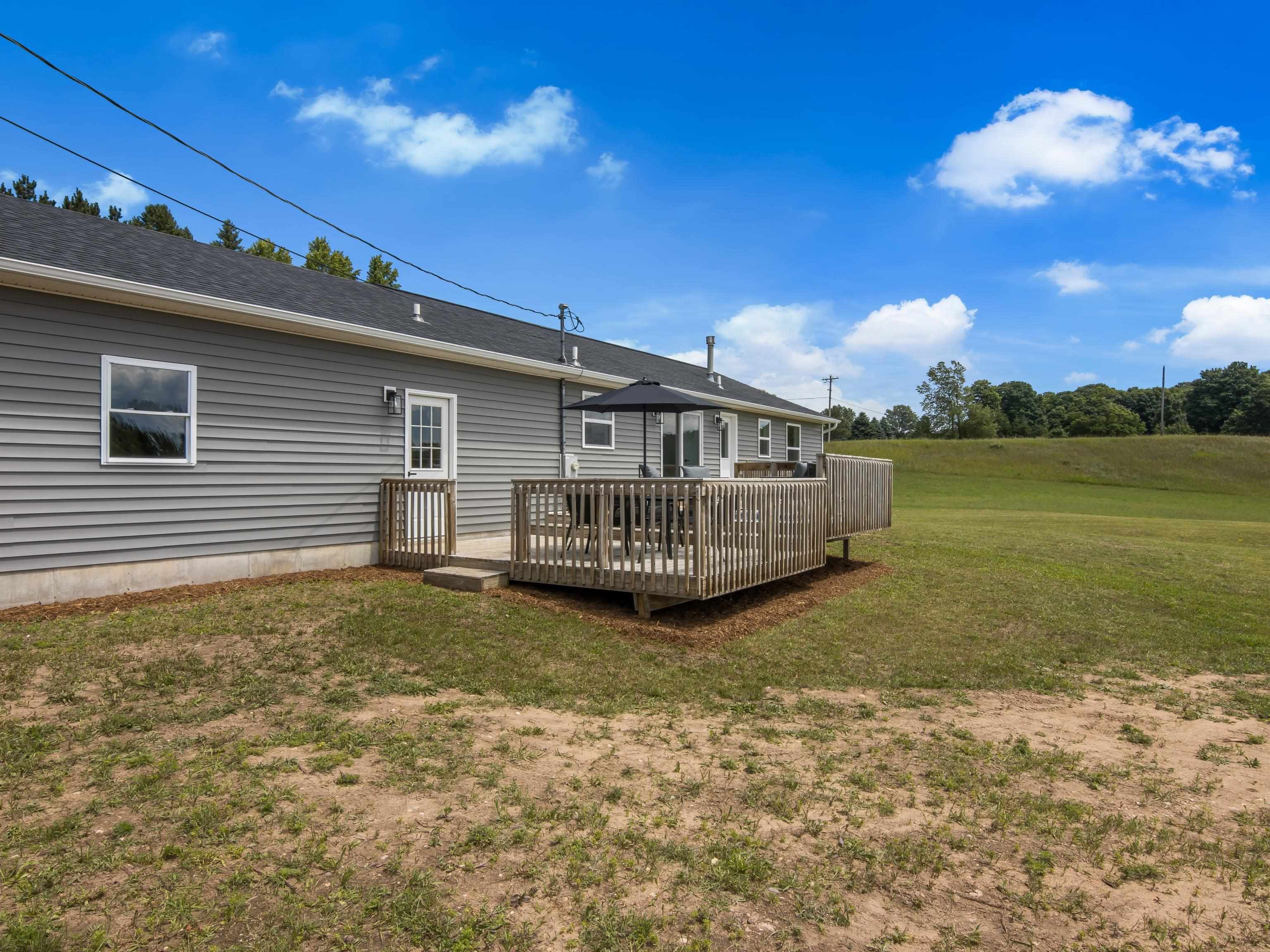 7937 Barney Road Traverse City, MI 49684 - Photo 12 of 30