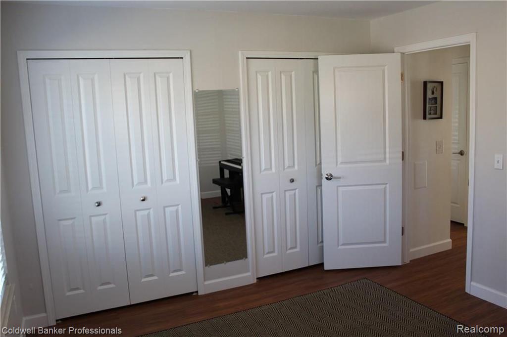 450 Miller Avenue Rochester, MI 48307 - Photo 23 of 38