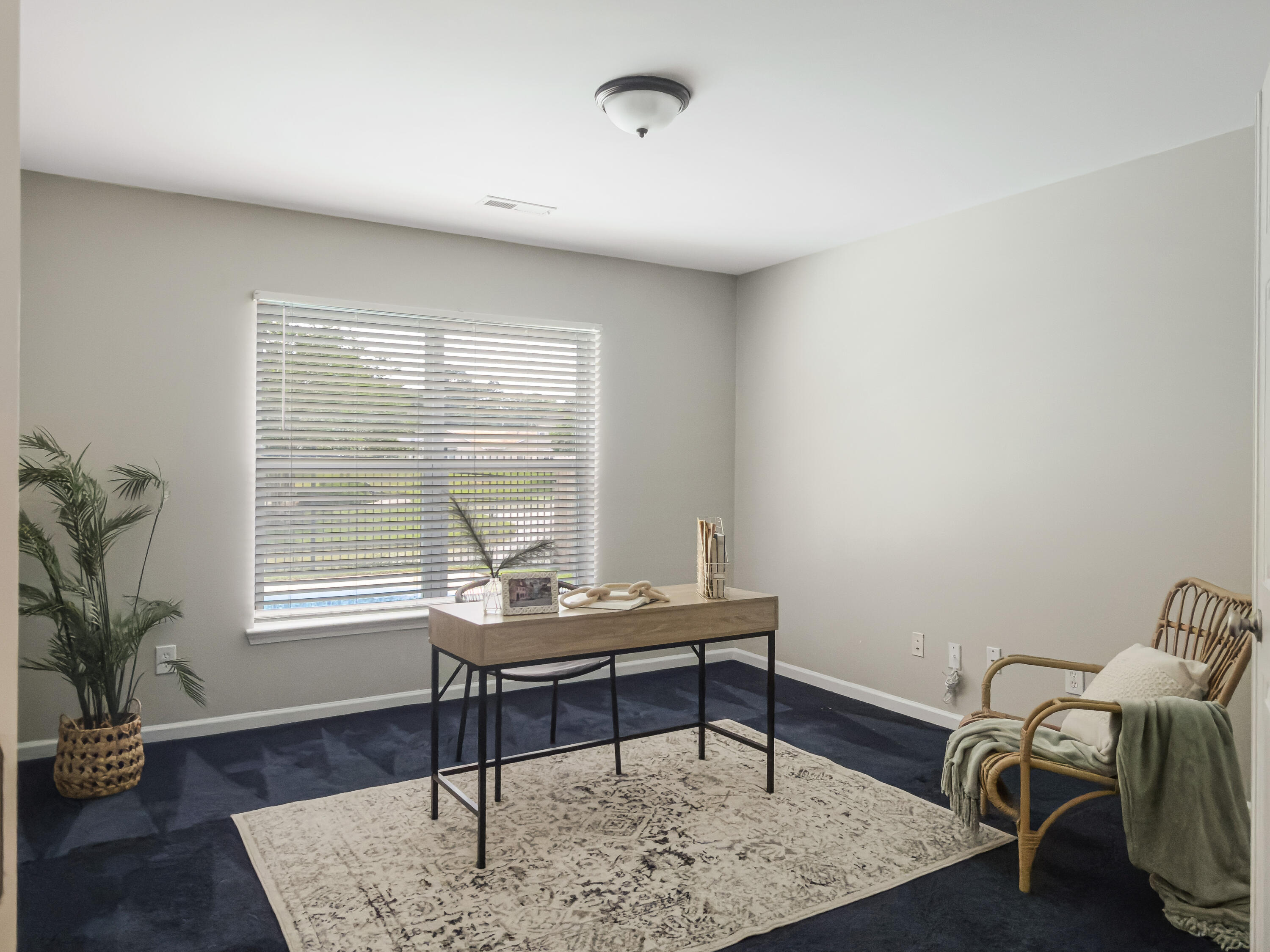 623 Grassy Hill Road Summerville, SC 29483 - Photo 7 of 47