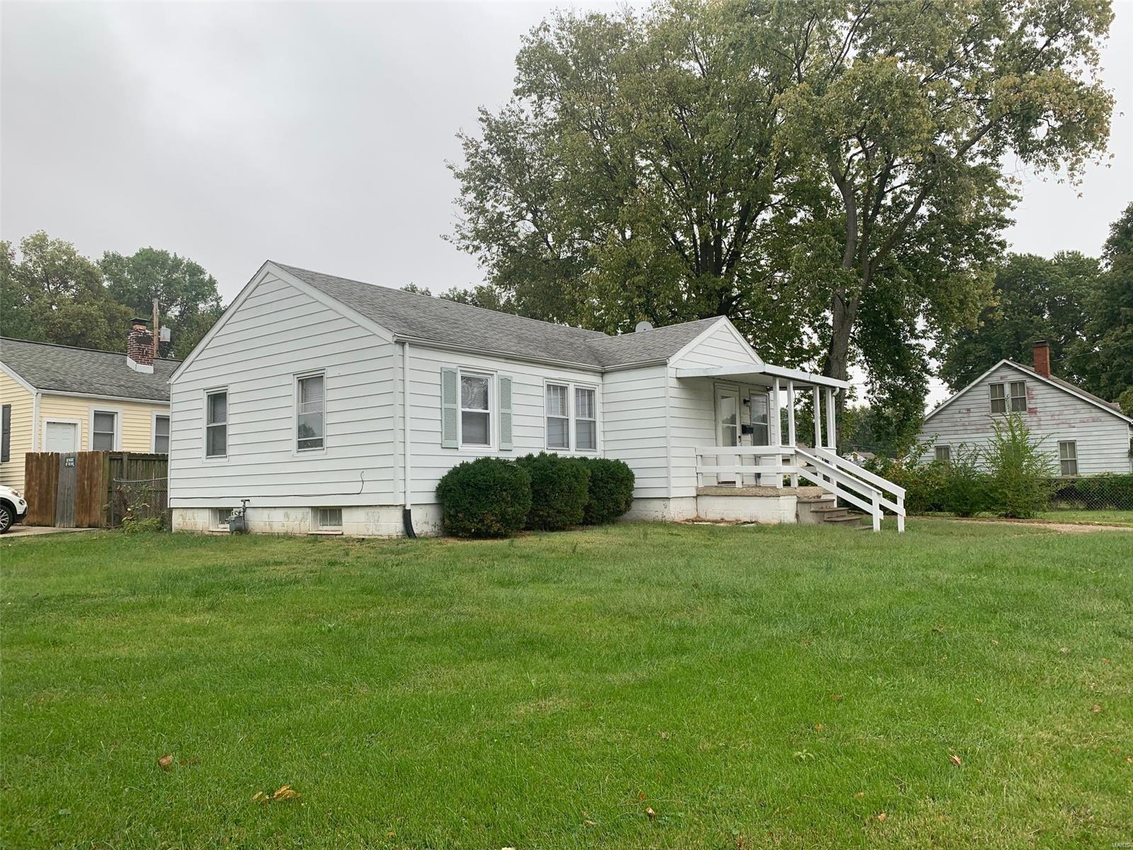 1611 East B Street Belleville, IL 62221 - Photo 3 of 23