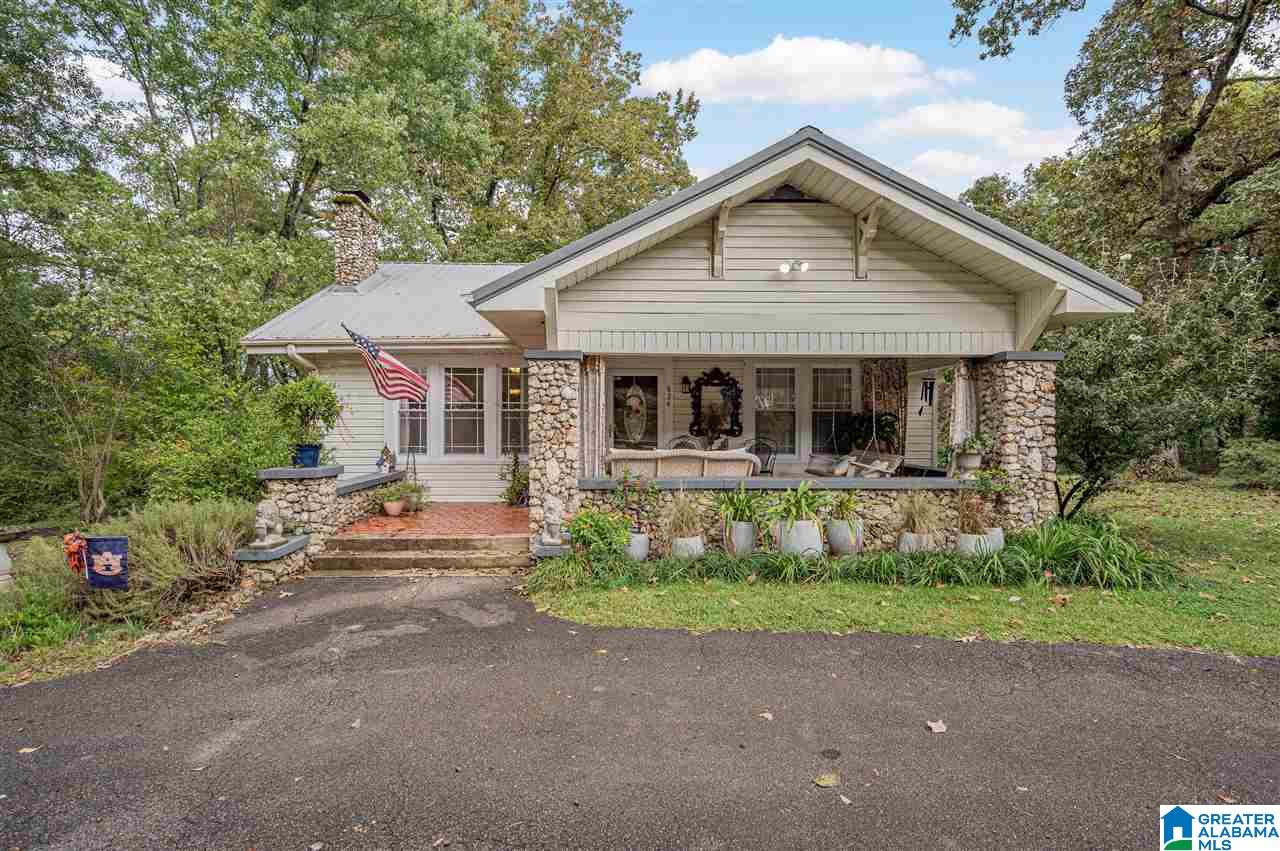 824 Hillcrest Road Birmingham, AL 35235 - Photo 1 of 49
