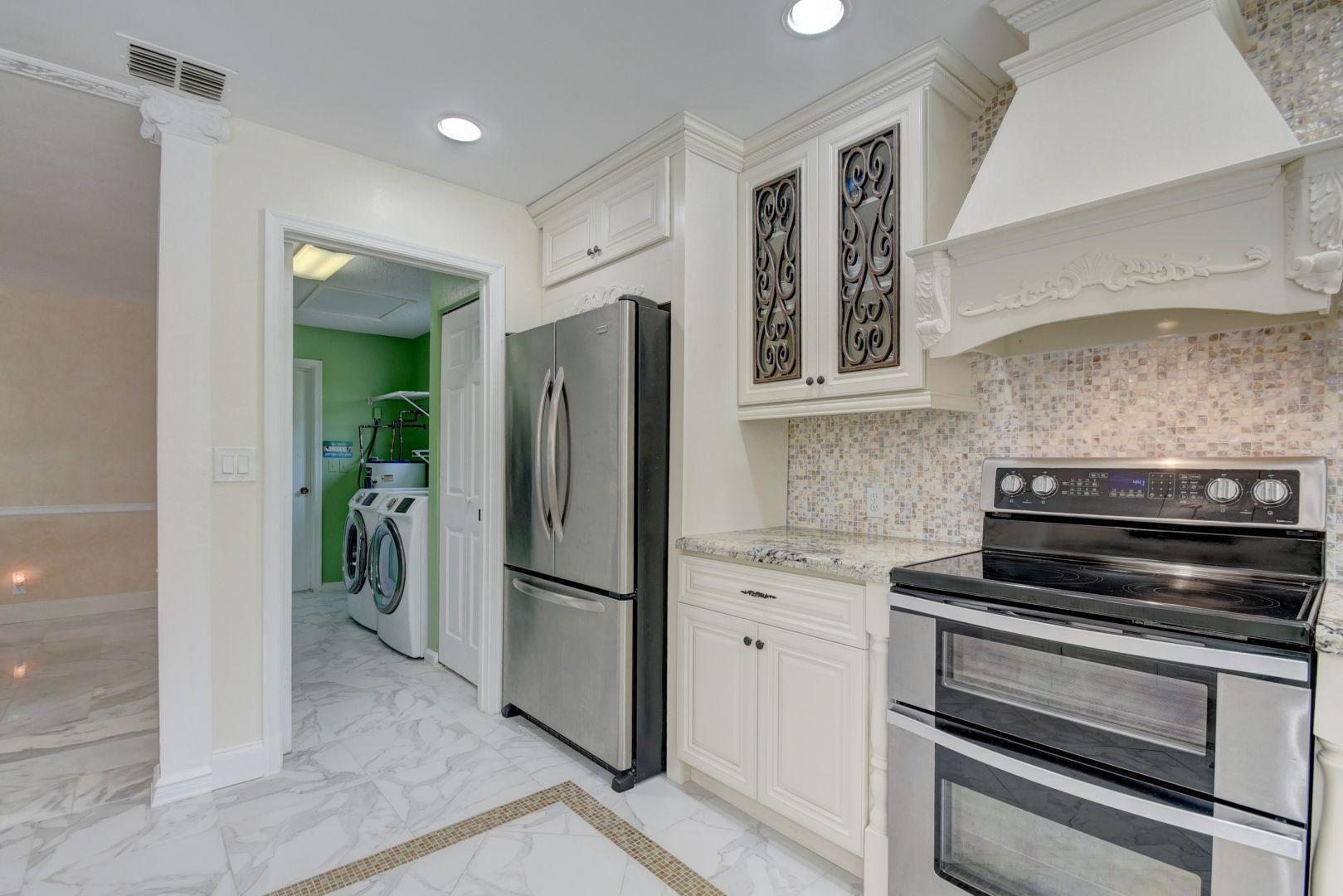 2716 Northwest 37th Street Boca Raton, FL 33434 - Photo 8 of 20 25_dsc_0089_90_91_92_93