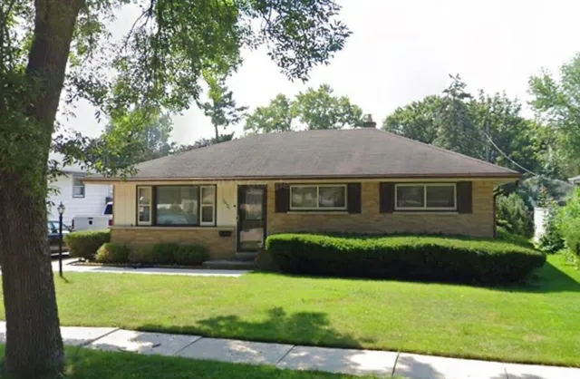 $259,900 | 10525 West Rae Avenue, Milwaukee, WI 53225