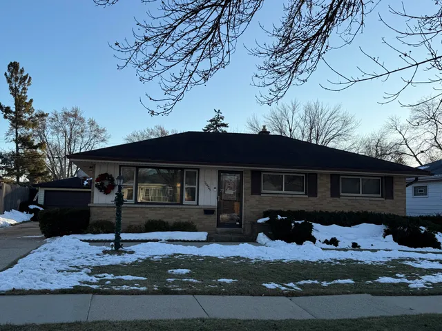 $259,900 | 10525 West Rae Avenue, Milwaukee, WI 53225