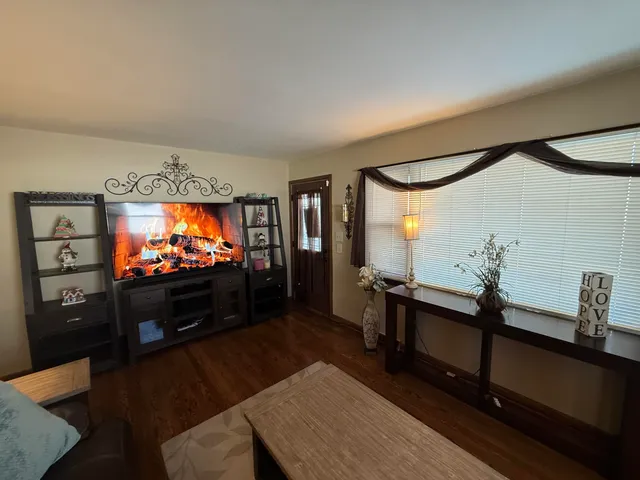 $259,900 | 10525 West Rae Avenue, Milwaukee, WI 53225