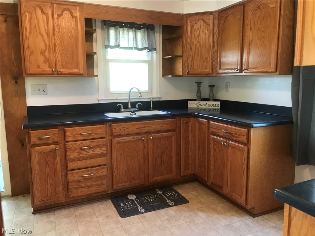 105 Meadow Road Wintersville, OH 43953 - Photo 4 of 24 Gallery Image 4