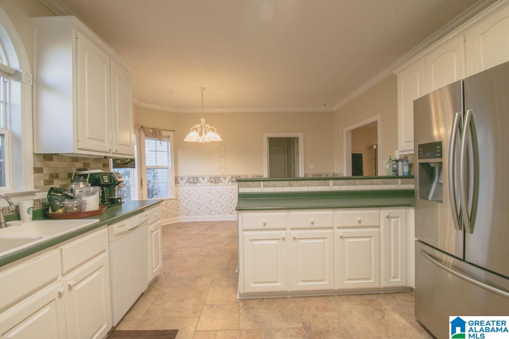 474 Meadow Ridge Lane Ashville, AL 35953 - Photo 13 of 30