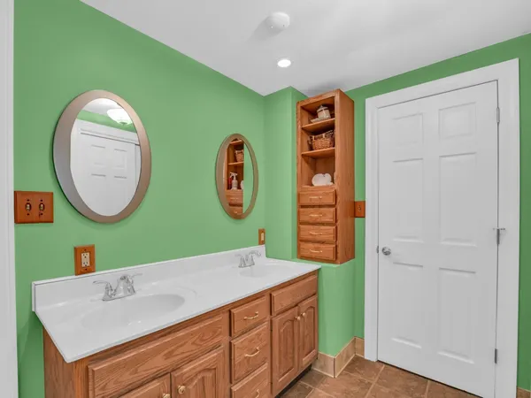 $799,900 | 14108 58th Road, Sturtevant, WI 53177