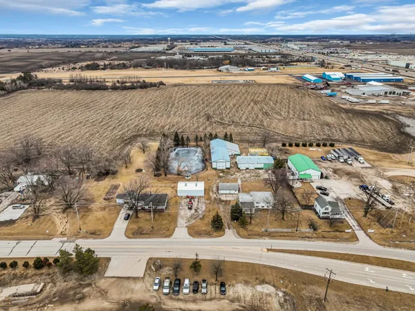 $799,900 | 14108 58th Road, Sturtevant, WI 53177