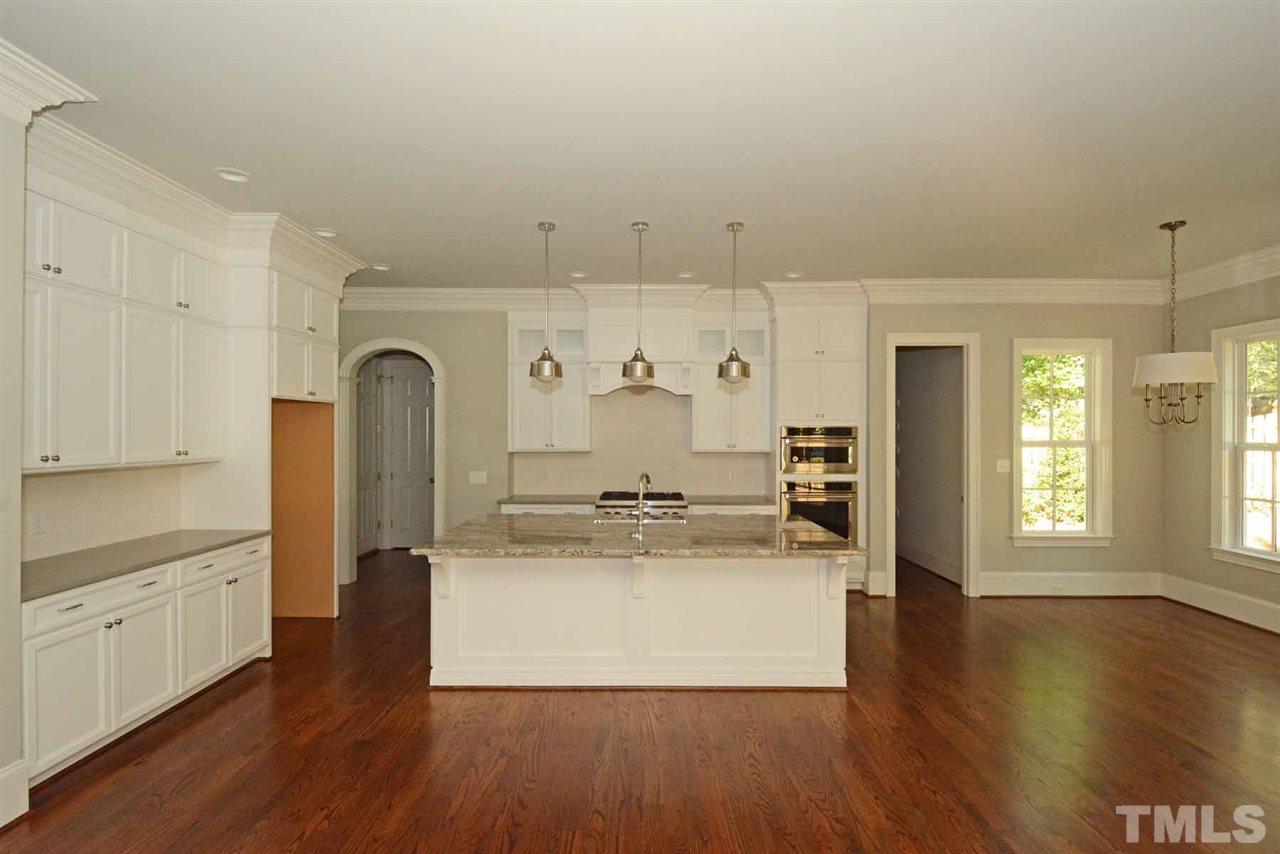 102 Berkshire Road Raleigh, NC 27608 - Photo 11 of 25