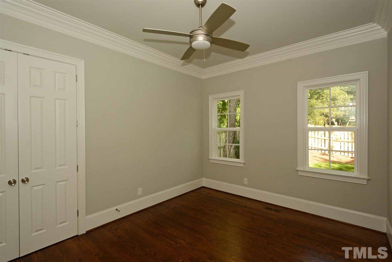 102 Berkshire Road Raleigh, NC 27608 - Photo 14 of 25