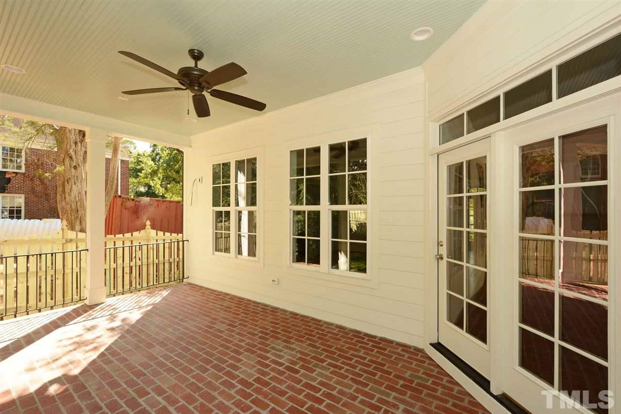 102 Berkshire Road Raleigh, NC 27608 - Photo 15 of 25