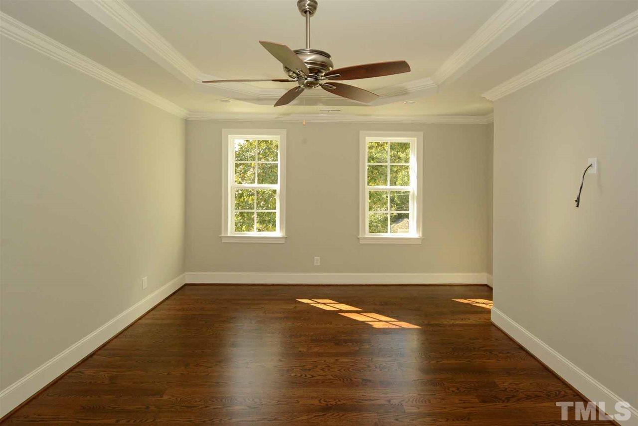 102 Berkshire Road Raleigh, NC 27608 - Photo 17 of 25