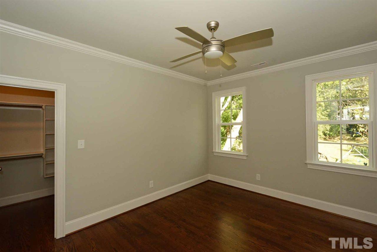 102 Berkshire Road Raleigh, NC 27608 - Photo 22 of 25