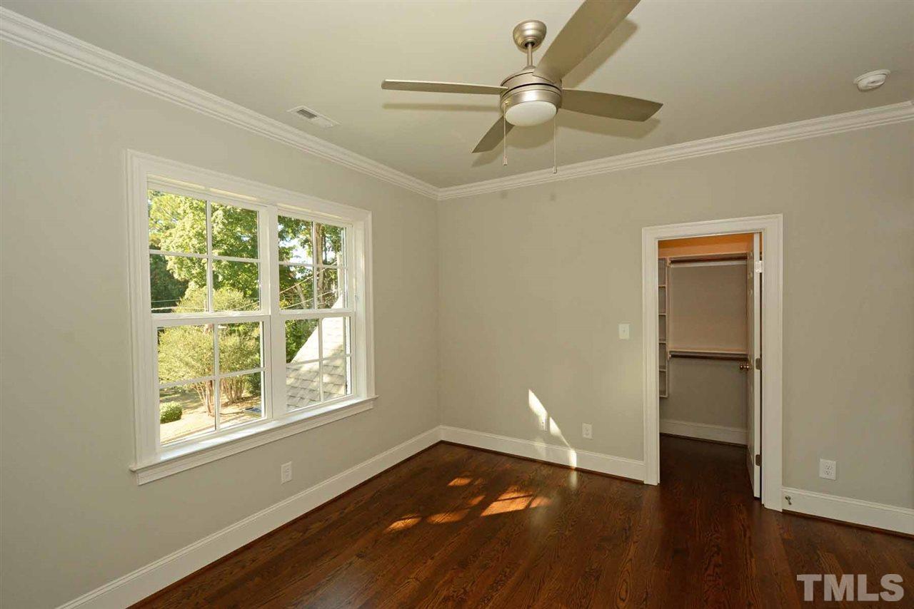 102 Berkshire Road Raleigh, NC 27608 - Photo 23 of 25