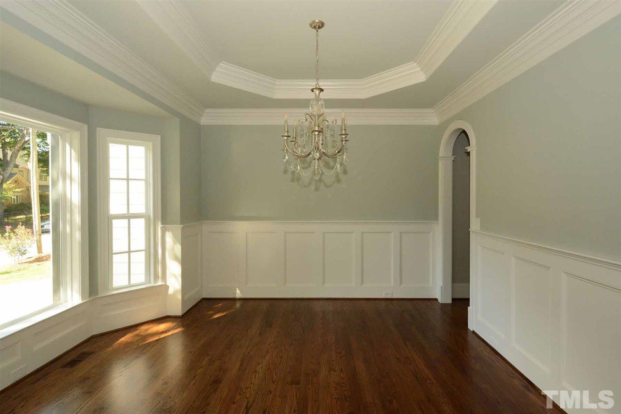 102 Berkshire Road Raleigh, NC 27608 - Photo 6 of 25