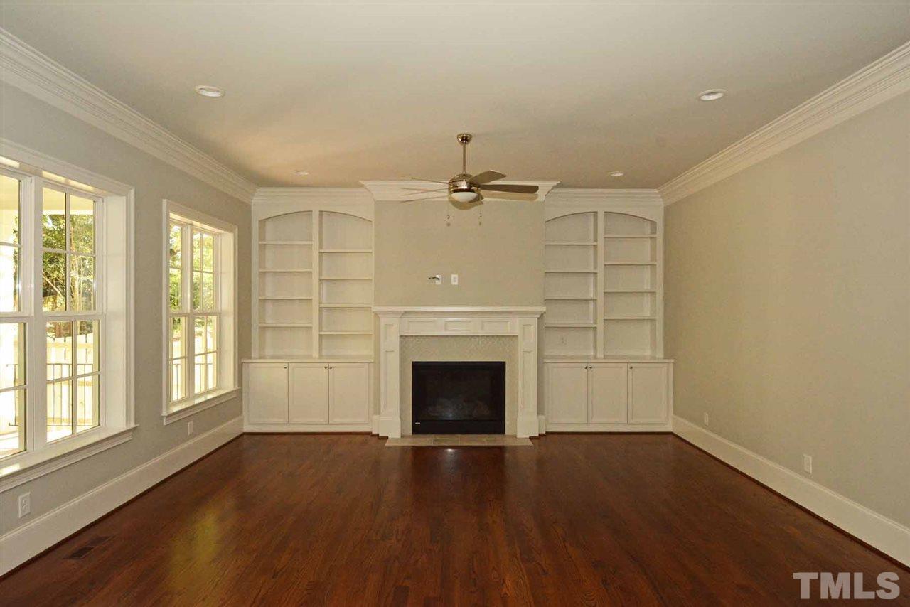 102 Berkshire Road Raleigh, NC 27608 - Photo 9 of 25