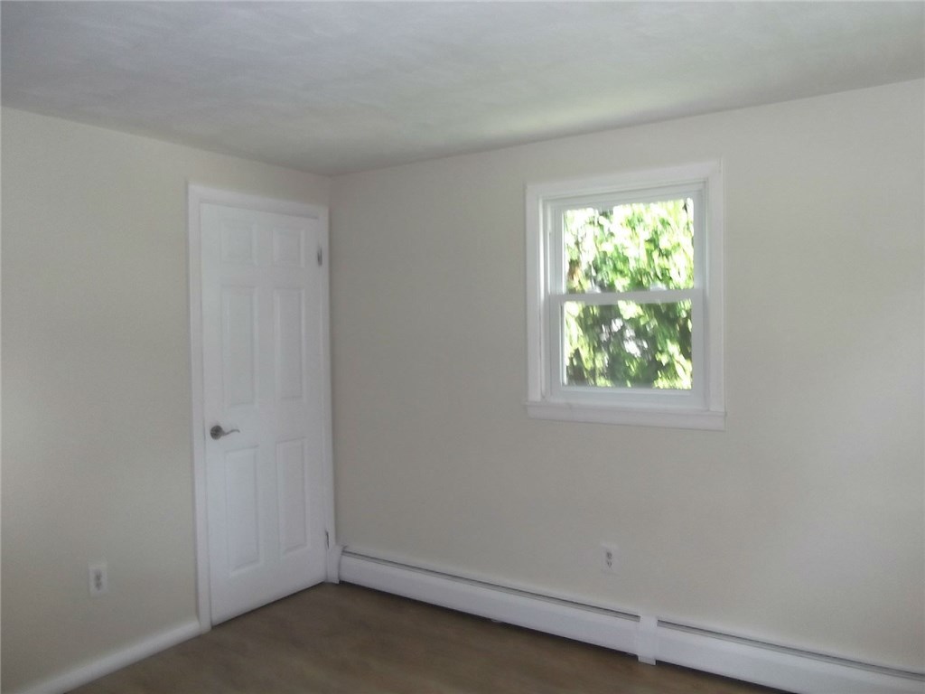23 Rosedale Drive Bristol, RI 02809 - Photo 8 of 11