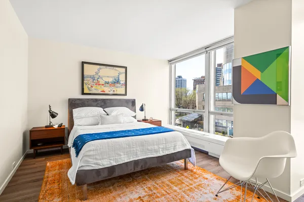 $3,000 | 340 West Diversey Parkway, Unit 416, Chicago, IL 60657