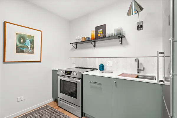 $3,000 | 340 West Diversey Parkway, Unit 416, Chicago, IL 60657