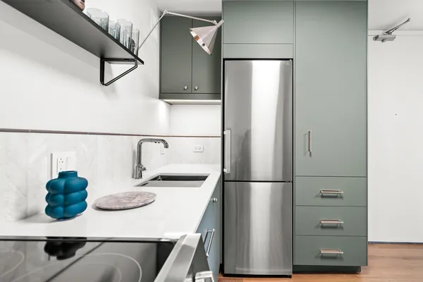 $3,000 | 340 West Diversey Parkway, Unit 416, Chicago, IL 60657