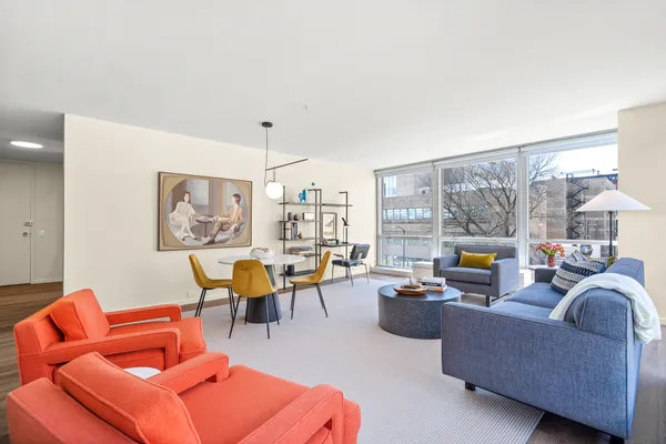 $3,000 | 340 West Diversey Parkway, Unit 416, Chicago, IL 60657