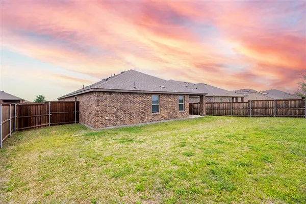 $2,495 | 4112 Fitzgerald Avenue, Aubrey, TX 76227