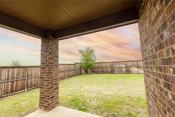 $2,495 | 4112 Fitzgerald Avenue, Aubrey, TX 76227