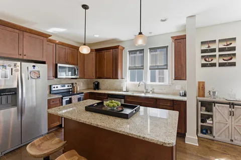 $675,000 | 1503 61st Avenue North, Nashville, TN 37209