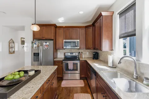 $675,000 | 1503 61st Avenue North, Nashville, TN 37209