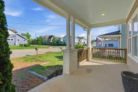 $675,000 | 1503 61st Avenue North, Nashville, TN 37209