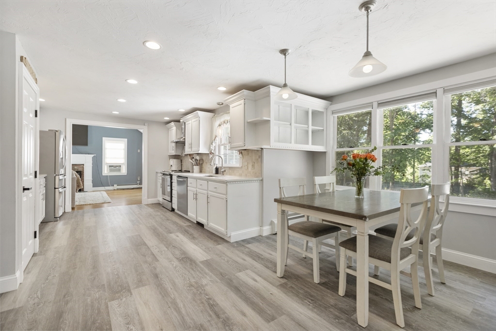 6 Spring Street Douglas, MA 01516 - Photo 15 of 40