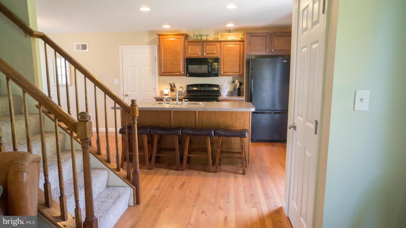105 Heritage Road Lancaster, PA 17602 - Photo 8 of 26 Gallery Image 8