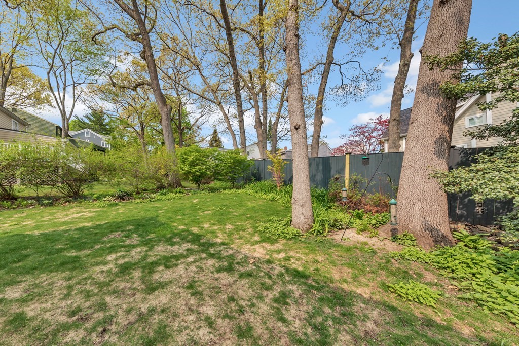 5 Grandview Road Arlington, MA 02476 - Photo 10 of 42 Gallery Image 10