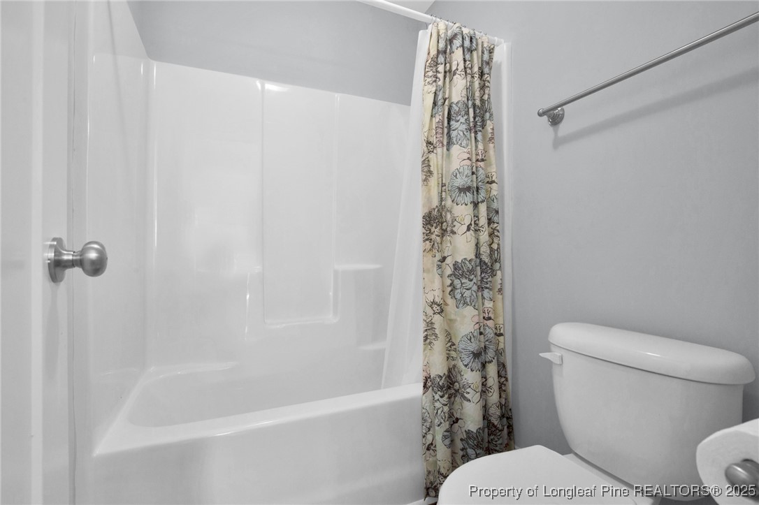 5661 Grimes Road Fayetteville, NC 28306 - Photo 36 of 43 Gallery Image 36
