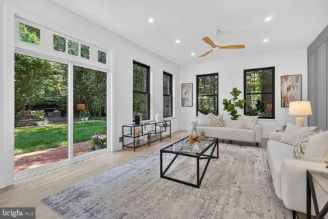 $2,499,900 | 4178 39th Street North, Arlington, VA 22207