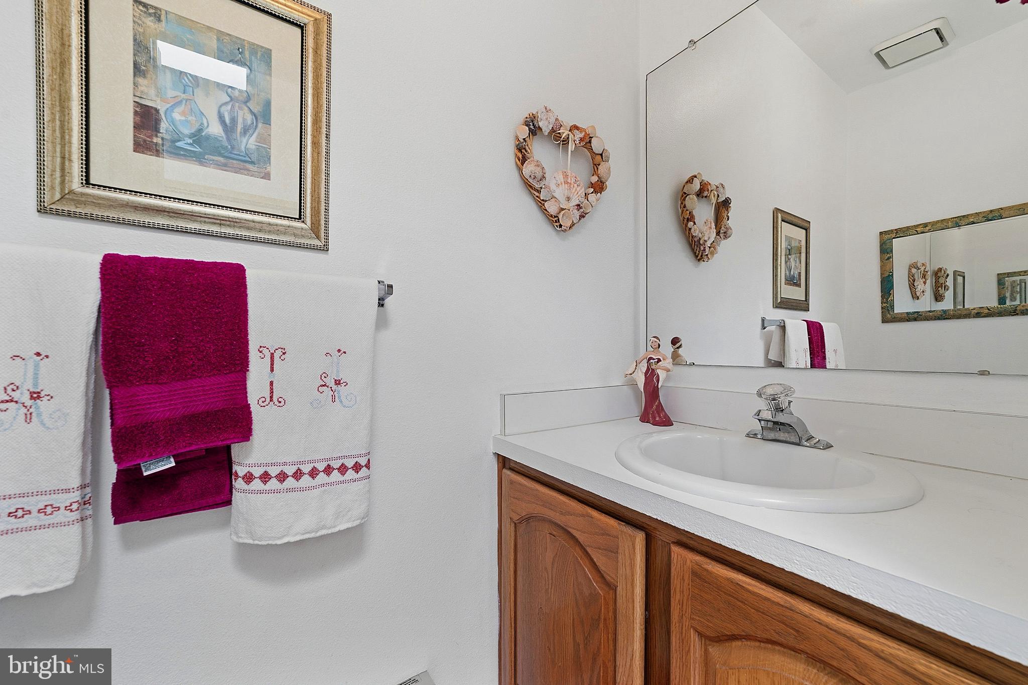 853 Ardmore Road Monroe Township, NJ 08831 - Photo 13 of 26