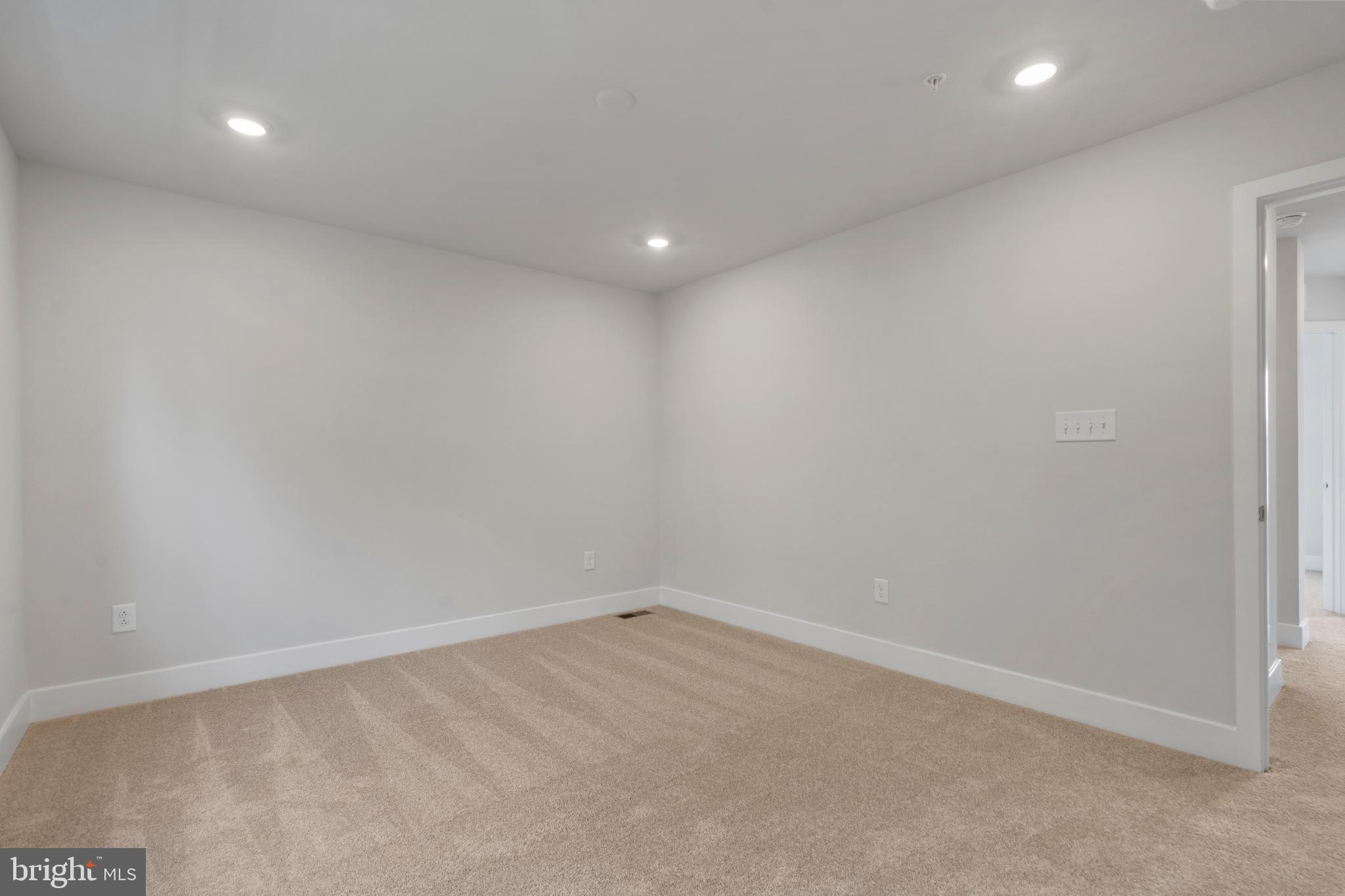 330 Sweetbay Road Essex, MD 21221 - Photo 19 of 38