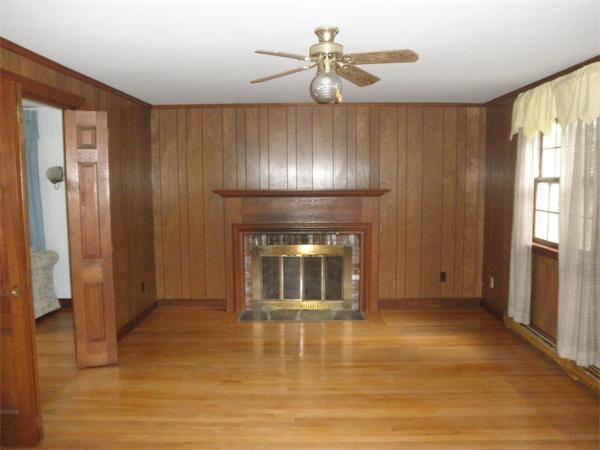 8 Countryside Road Natick, MA 01760 - Photo 5 of 9 Gallery Image 5