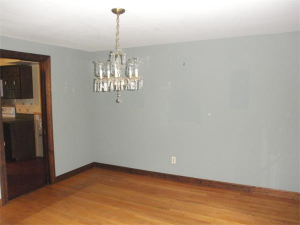 8 Countryside Road Natick, MA 01760 - Photo 7 of 9 Gallery Image 7