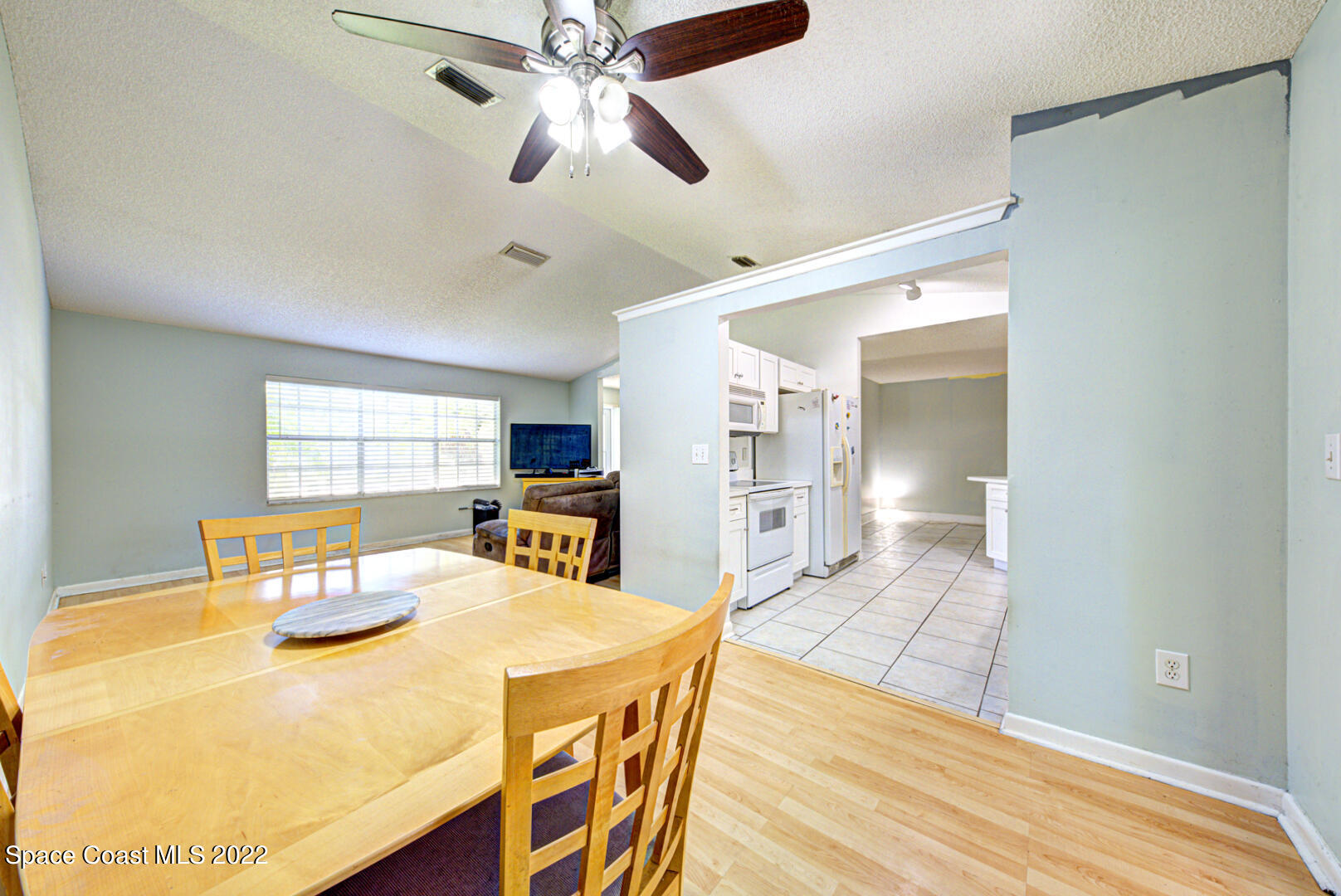 6457 Hunt Road Cocoa, FL 32927 - Photo 14 of 36 dining room