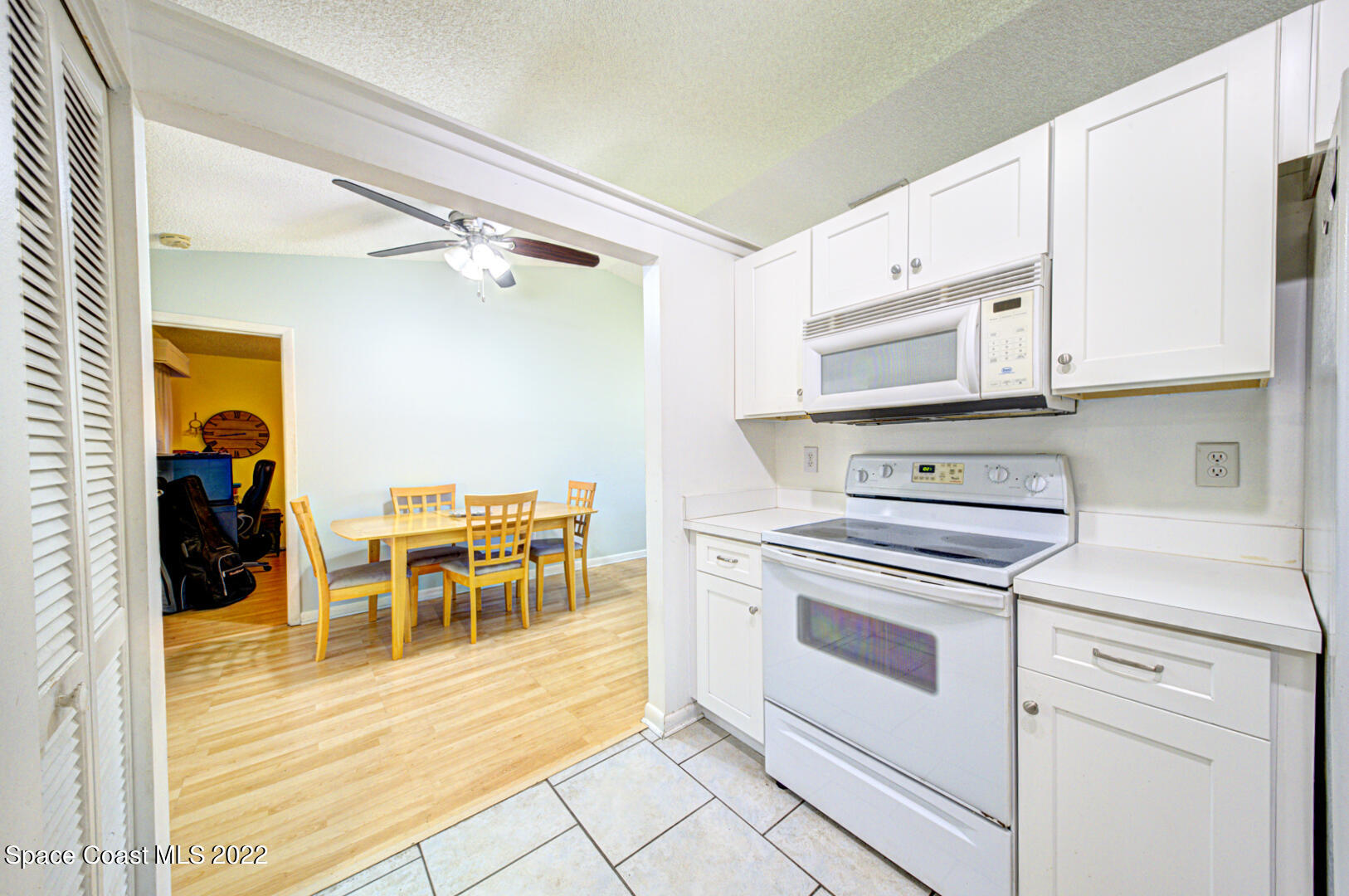 6457 Hunt Road Cocoa, FL 32927 - Photo 15 of 36 kitchen & dining room